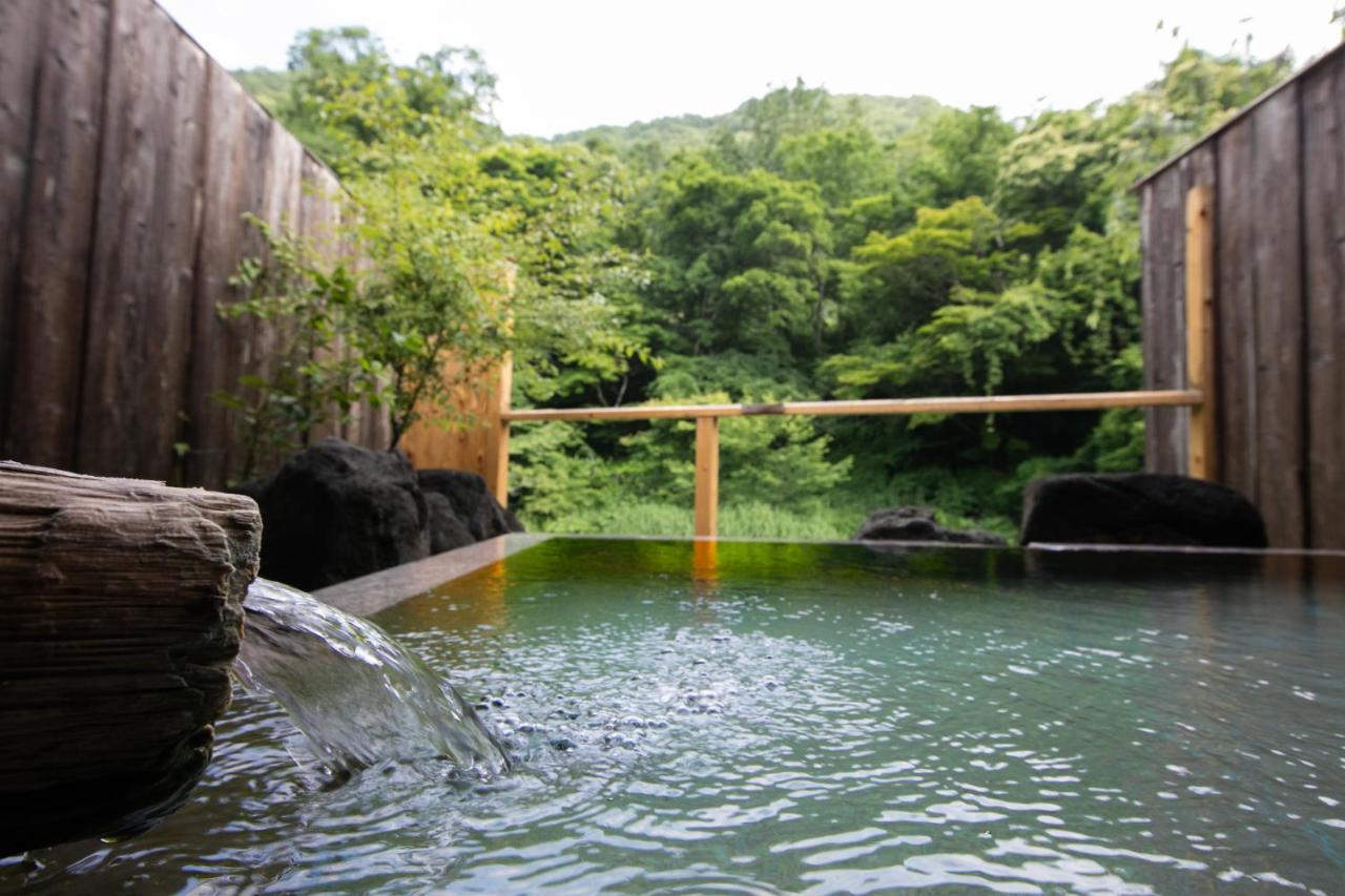Honke Bankyu Hotel Nikko Buitenkant foto