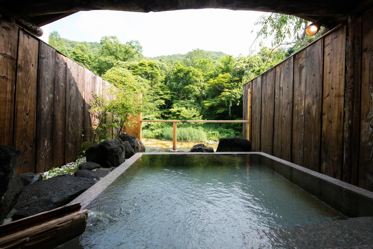 Honke Bankyu Hotel Nikko Buitenkant foto